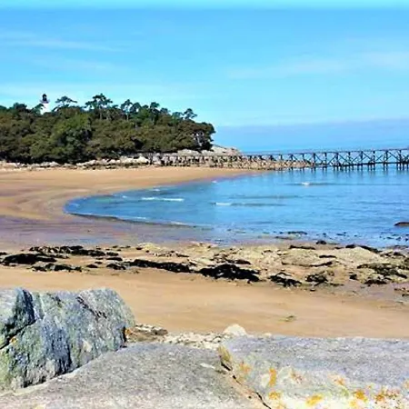 Semesterbostad 2 Bed - Sleeps 4 - On-site Activities - Near *