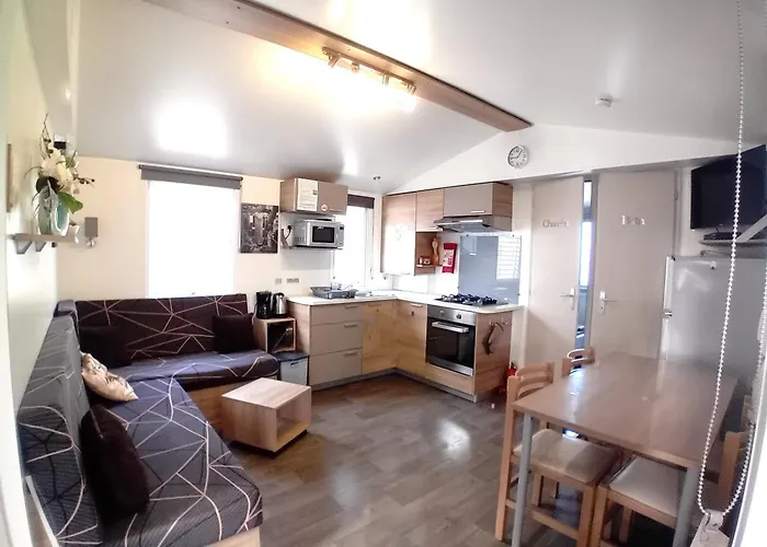 2 Bed - Sleeps 4 - On-site Activities - Near Saint-Jean-de-Monts